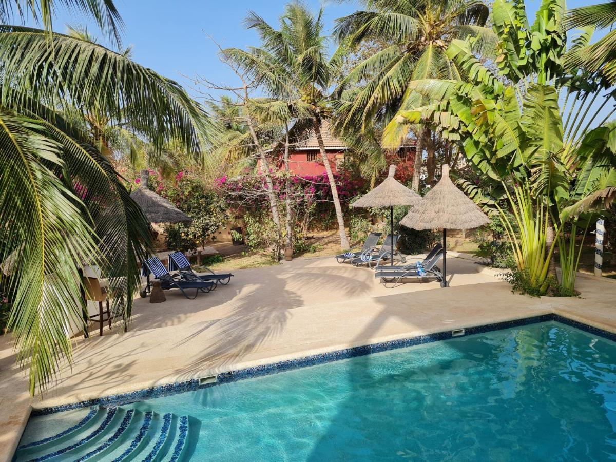 Bed and Breakfast Le Souimanga Bleu Saly Exterior foto