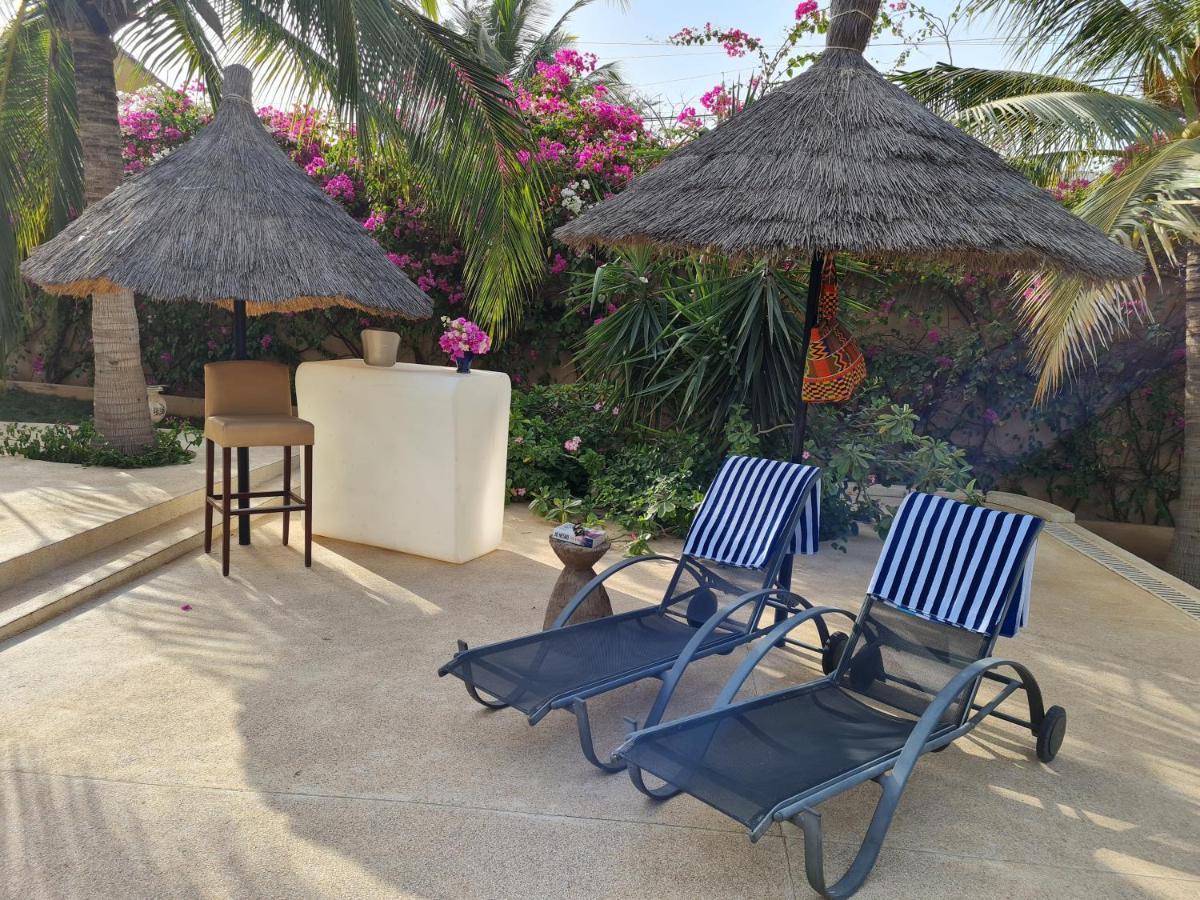 Bed and Breakfast Le Souimanga Bleu Saly Exterior foto
